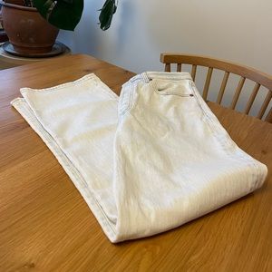 Levi’s Ribcage Women’s Size 29